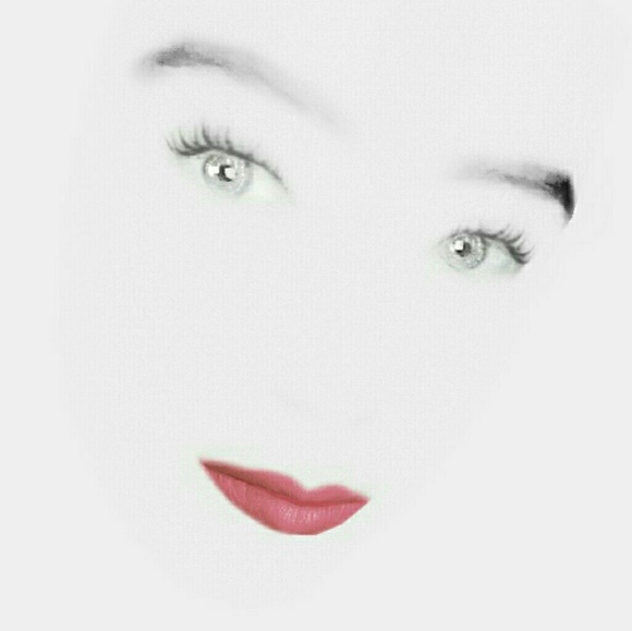 Meet your Posher, Mandy - Picture 1 of 1